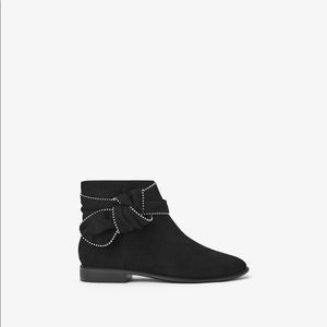 Zara ankle boots with bow